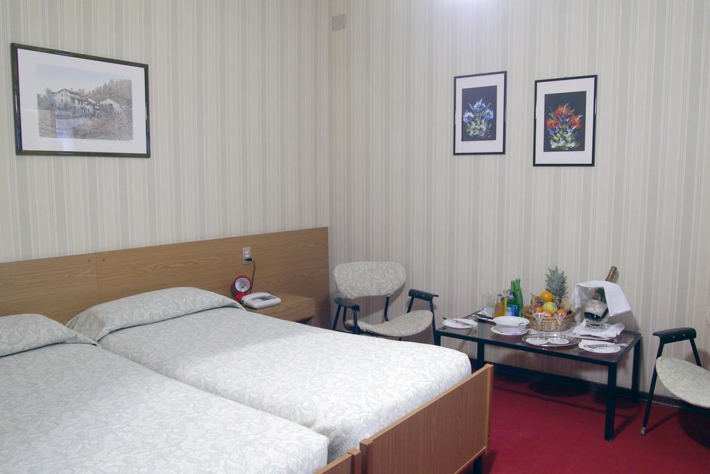 Hotel Margna Morbegno Extérieur photo
